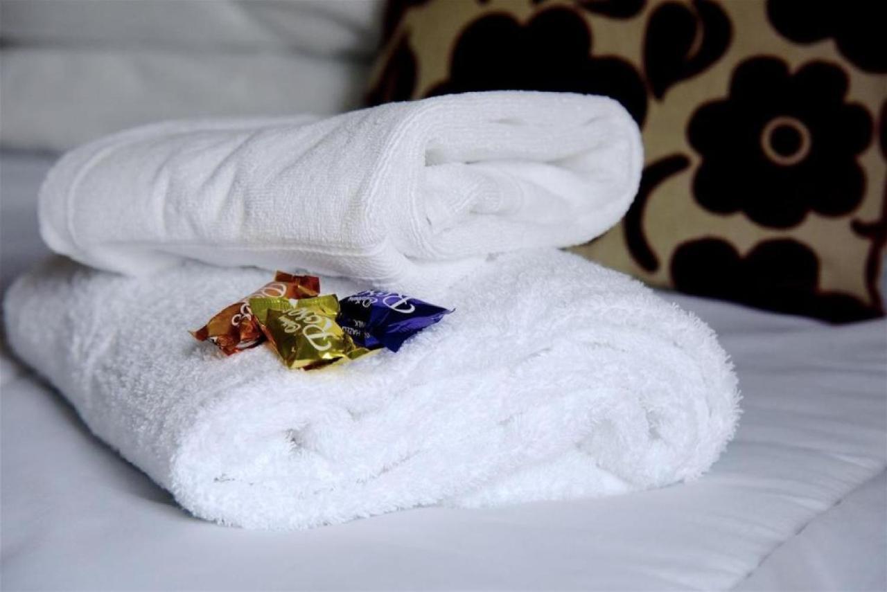 Oyo Inverour Guest House Gairlochy Екстер'єр фото